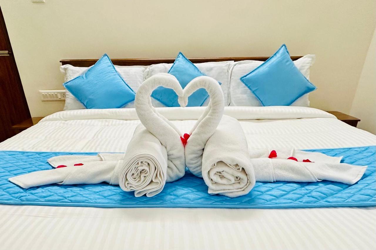 Tirupati Homestay - Ragunatha Resorts - 3Bhk Ac Apartments For Large Families - Free Breakfast - Flyover To Alipiri Gate - Wifi - Android Tv - - Easy Access To Visit All Temples Eksteriør bilde