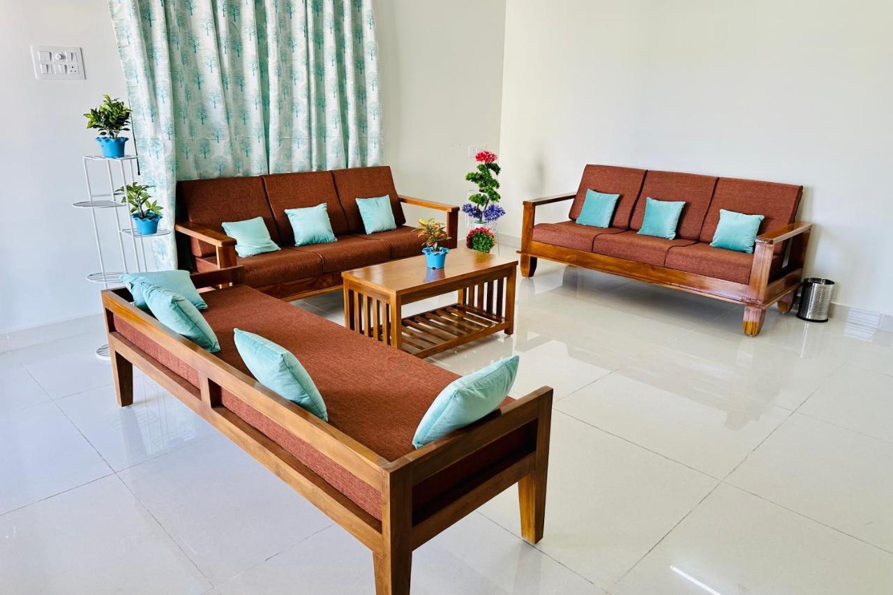 Tirupati Homestay - Ragunatha Resorts - 3Bhk Ac Apartments For Large Families - Free Breakfast - Flyover To Alipiri Gate - Wifi - Android Tv - - Easy Access To Visit All Temples Eksteriør bilde